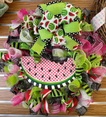 14'' Summer Watermelon Themed Wreath