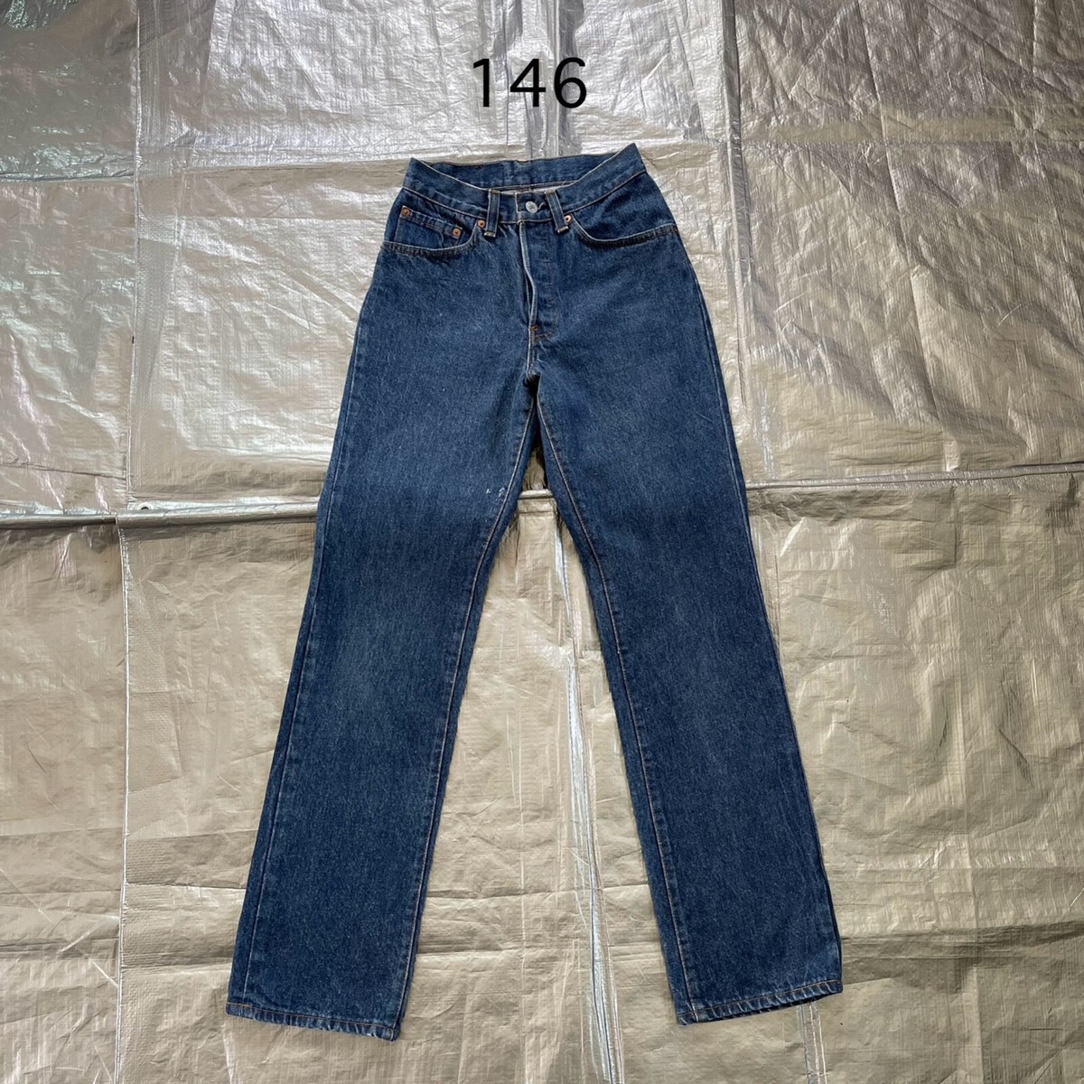 VINTAGE 80s USA Levis 501 Jeans 26501 Women blue Button Fly 24x29  display picture 1
