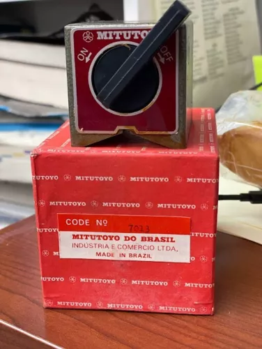 MITUTOYO 7013 MAGNETIC INDICATOR BASE 58.50MM BASE LENGTH 50MM BASE WIDTH