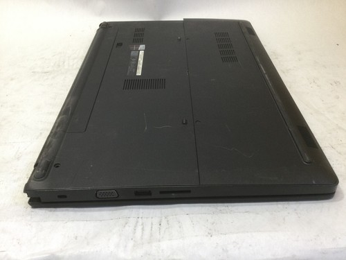 DELL LATITUDE 3570 - FOR PARTS - INTEL CORE I3 - 4GB RAM - READ DESCRIPTION - BB - Picture 5 of 7