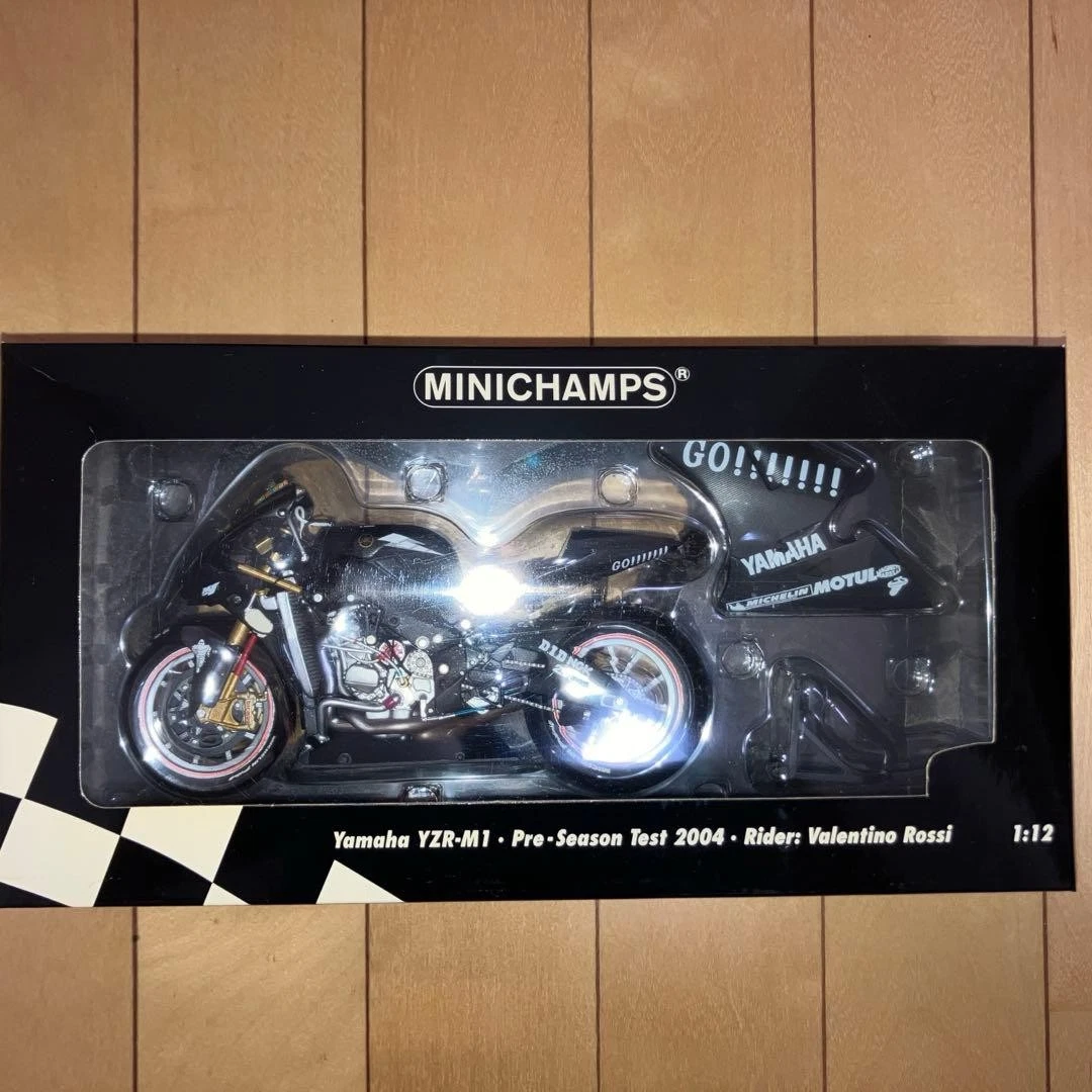 MINICHAMPS Yamaha YZR-M1 Contemporary Manufacture Diecast