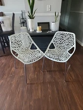 Casprini: Chair New Collection Caprice Tube