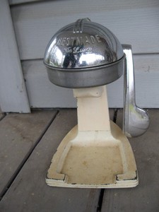 Vintage Heavy Duty BESTMADE DeLuxe Squeezer Juicer