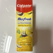Colgate MaxFresh UltraFreeze Fluoride Toothpa...
