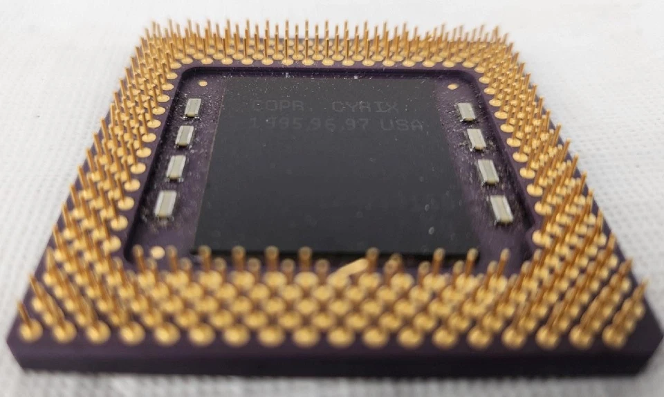 De colección CPU IBM 6x86MX-PR200 Procesador CPU Chip Goldcap 2.0x 75MHZ-2.9V Núcleo Foto 3 de 3