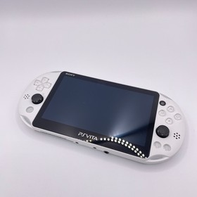 Play Station PS Vita 2000 Glacier White PCH 2000 ZA22 PSV Slim w/ Box Excellent