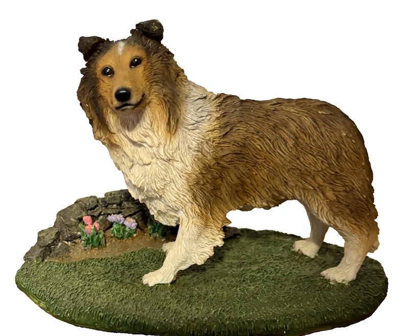 Vtg Beautiful Brown and White Collie Dog Figurine on Grass near Flower Bed