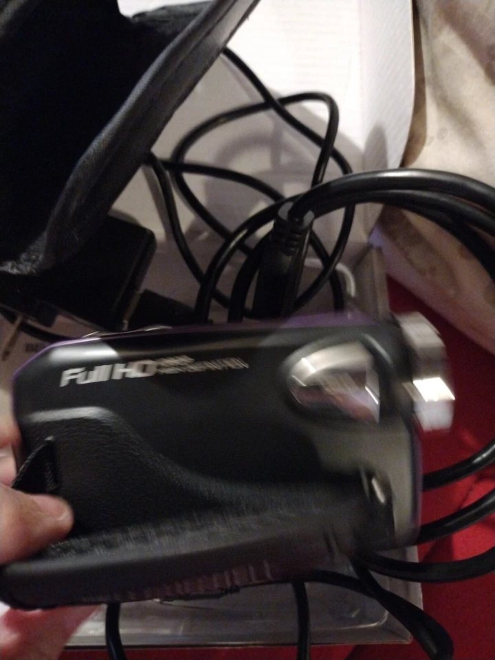 Bell & Howell Full HD 1080P Camcorder - Image 4 of 4