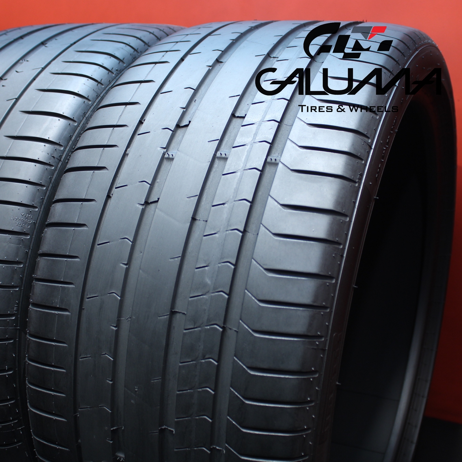 2X Tires Pirelli P Zero PZ4 315/30/22 315/30R22 3153022 107Y BENTLEY #66578