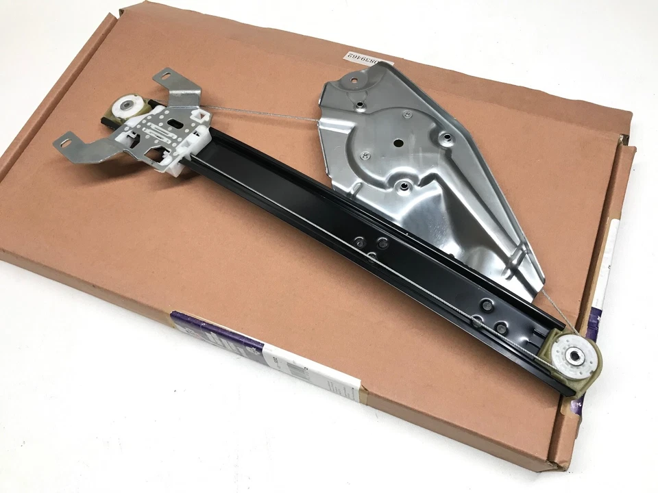 Window Regulator Rear Right CARQUEST 749-632 for Audi A6, A6 Quattro, Allroad Qu - Image 2 of 3