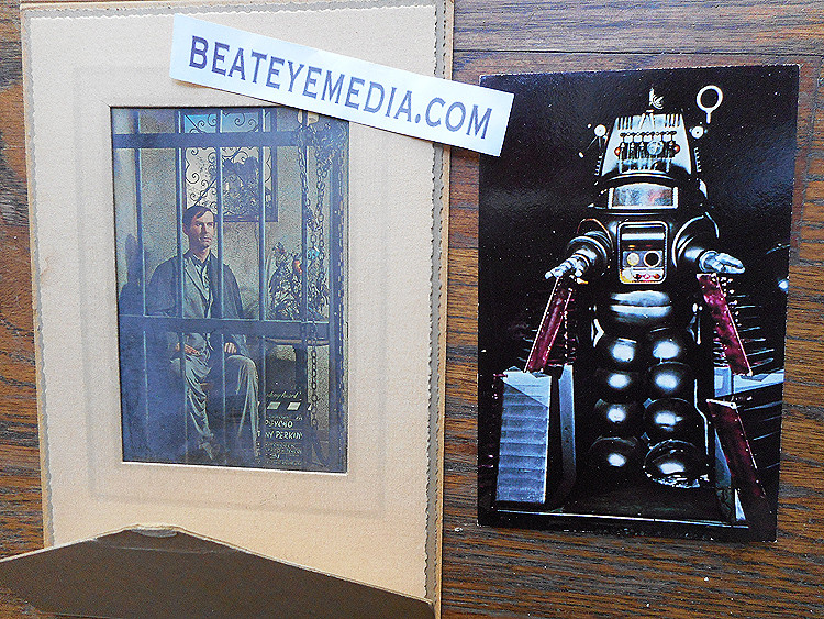 Psycho,Robby the Robot,Postcard,Hitchcock-Movie POSTER,monster,SCI FI,Wax Museum