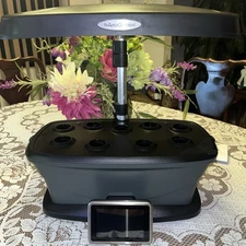 AeroGarden Model 100901-BLK, Smart Countertop Garden Bounty 9-Holes, Very Nice