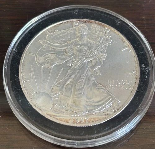 1997 American Silver Eagle.  Brilliant Uncirculated.  .999 fine Silver 1oz.