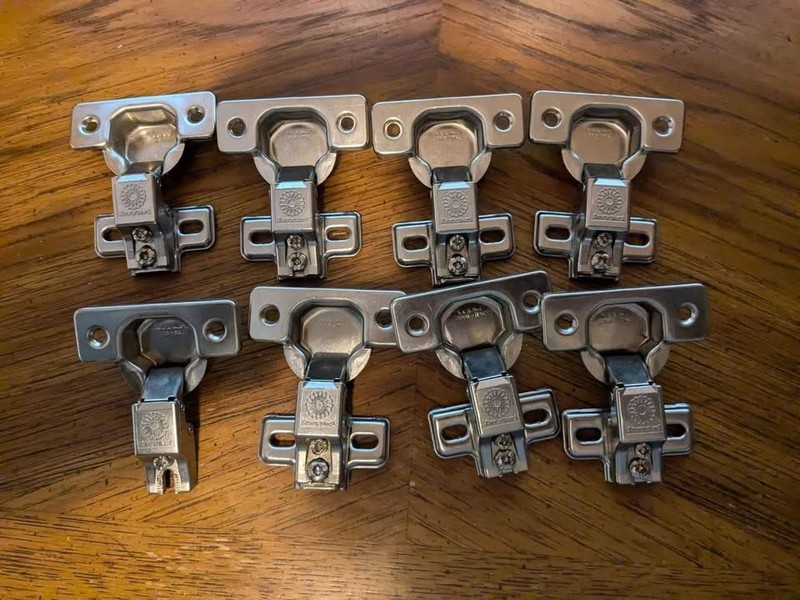 FERRARI CABINET DOOR HINGE & PLATE, MADE IN ITALY LOT of 24x