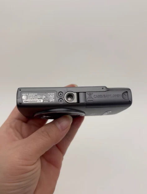 Canon IXUS 140 16.0MP Digital Cam Slim Design Easy - to - Use Portable Shooter - Image 4 of 4