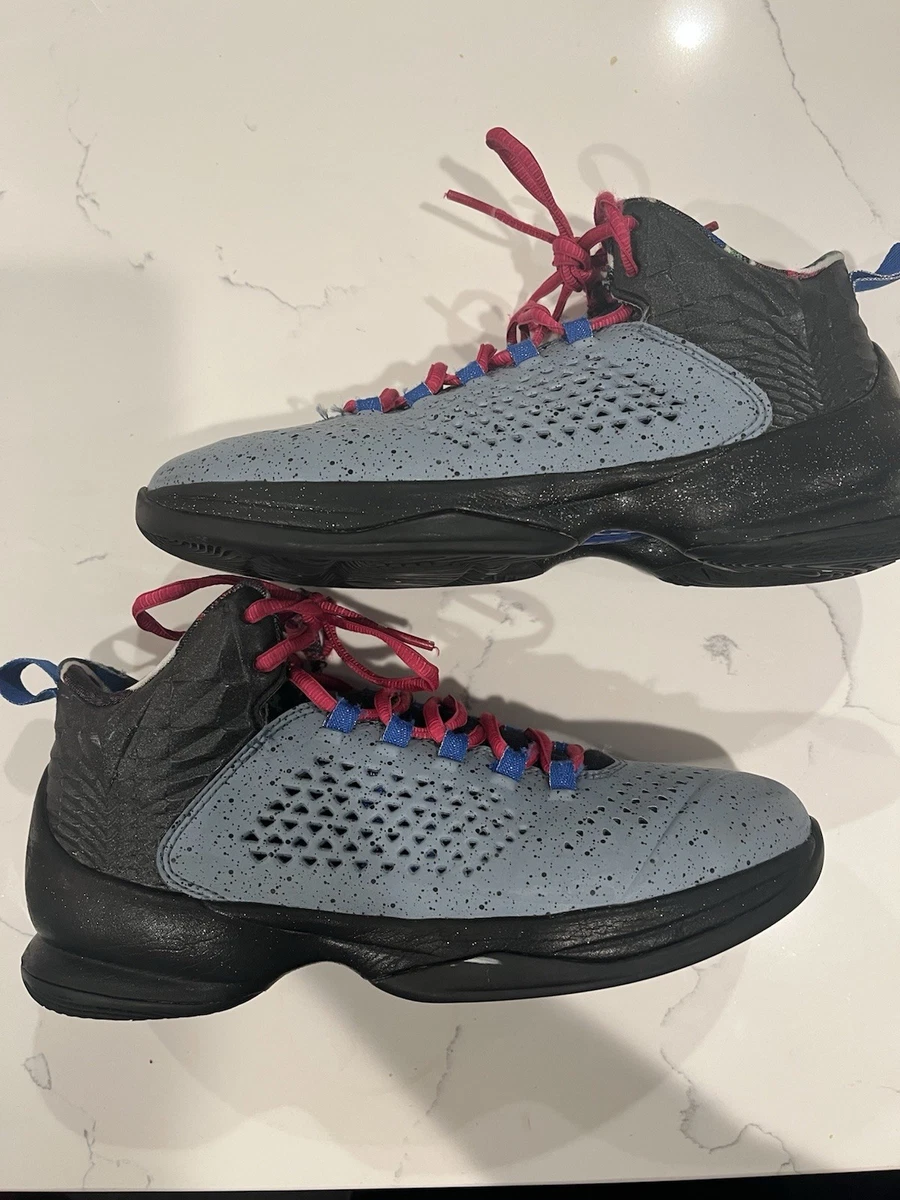 Air Jordan Melo M11 Concrete Island Rare Retro OG VTG Vintage MJ Air Jordan Melo M11 Concrete Island Size 10.5 Used Rare  main image 3