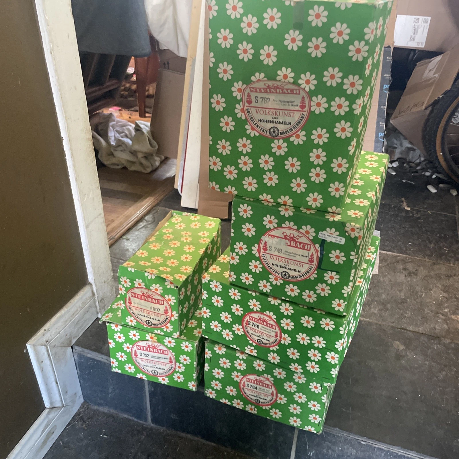 Steinbach Nutcracker Boxes Only Vintage Green W/ Daisy German Lot Of 6
Opens in a new window or tab