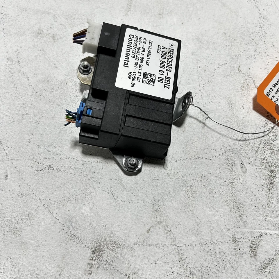 Mercedes-Benz S550 2010-2013 módulo de control de bomba de combustible OEM Foto 4 de 4