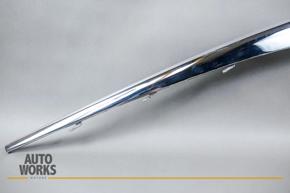 98-03 Jaguar XJR XJ8 X308 Vanden Plas parachoques trasero derecho moldura cromada OEM Foto 4 de 4