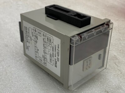 Hengstler Electronic Counter E722N-32A One Shot Reset AC100/200V New in Box