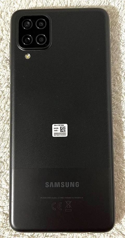 Samsung Galaxy A12 - 64GB - Schwarz (Ohne Simlock) (Dual-SIM) - Bild 3 von 4