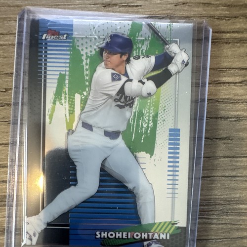Topps 2025 Finest Shohei Ohtani #16 Los Angeles Dodgers Baseball Card
