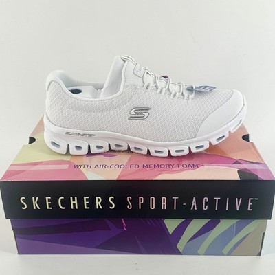 Skechers Glide-Step Resilience Womens 6.5 White Wide Fit Lightweight Sneaker NEW