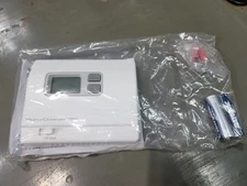 ICM Controls SC1600L Non-Programmable Digital Thermostat, Heat Only OPEN NO BOX