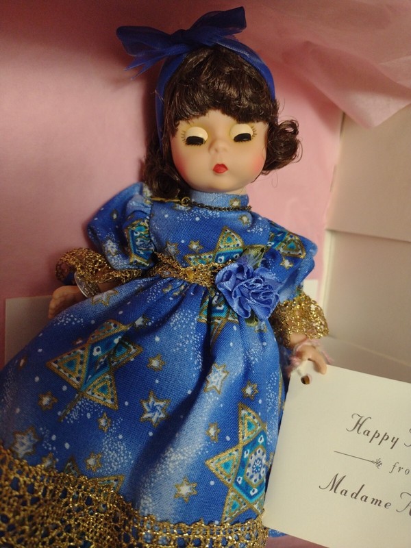 Happy Chanukah #103607- 8 inch 1996 Madame Alexander Doll w/stand and box