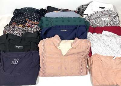 Damen Bekleidungspaket XL/XXL Kleider/ Basics/ Tücher/ Blusen/Cardigan,19 Teilig