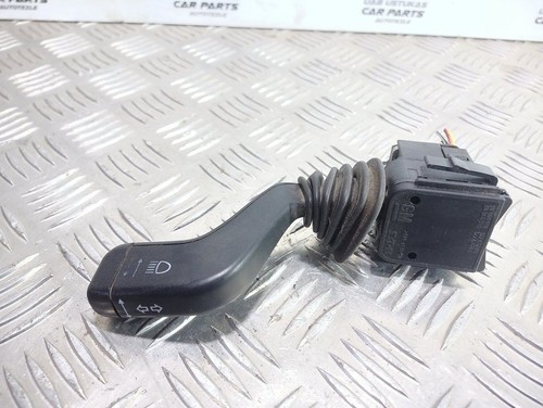 2000 Lenkstockschalter Kombischalter Blinkerhebel / Lichthebel UST64827