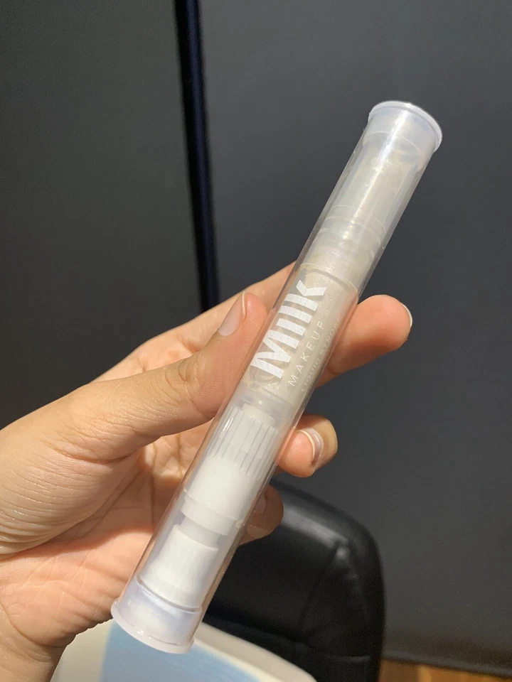Milk Makeup Liquid Strobe Highlighter (Ultraviolet) - new — 第 2/4 张图片