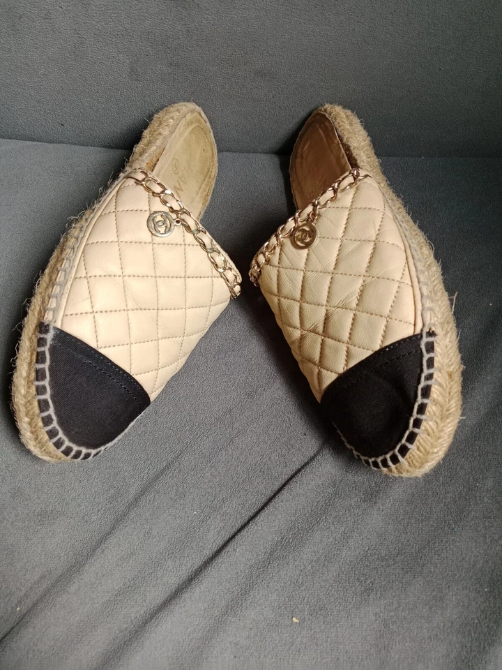 Alpargatas Chanel Pre Loved Puntera Puntera Foto 4 de 4