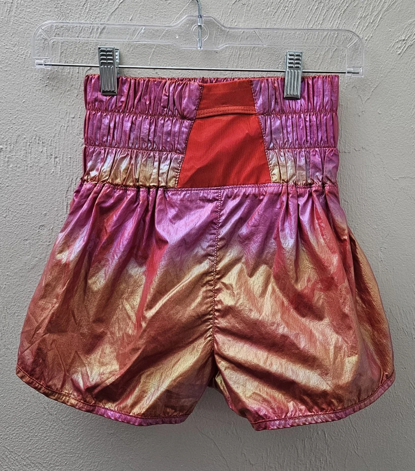 Pantalones Cortos Free People Movement Para Mujer Talla XS Iridiscente Tiro Alto Rosa 2" Entrepierna  Foto 2 de 4