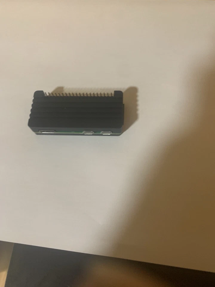 Raspberry Pi Zero W With Header. And Heat Sink Case - Image 4 of 4
