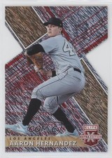 2019 Panini Elite Extra Edition Status Red Die-Cut 35/99 Aaron Hernandez s3g