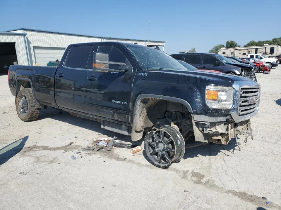 Conjunto de filtro de aire usado se adapta a: camioneta GMC Sierra 3500 2016 6,6 grado A Foto 3 de 4