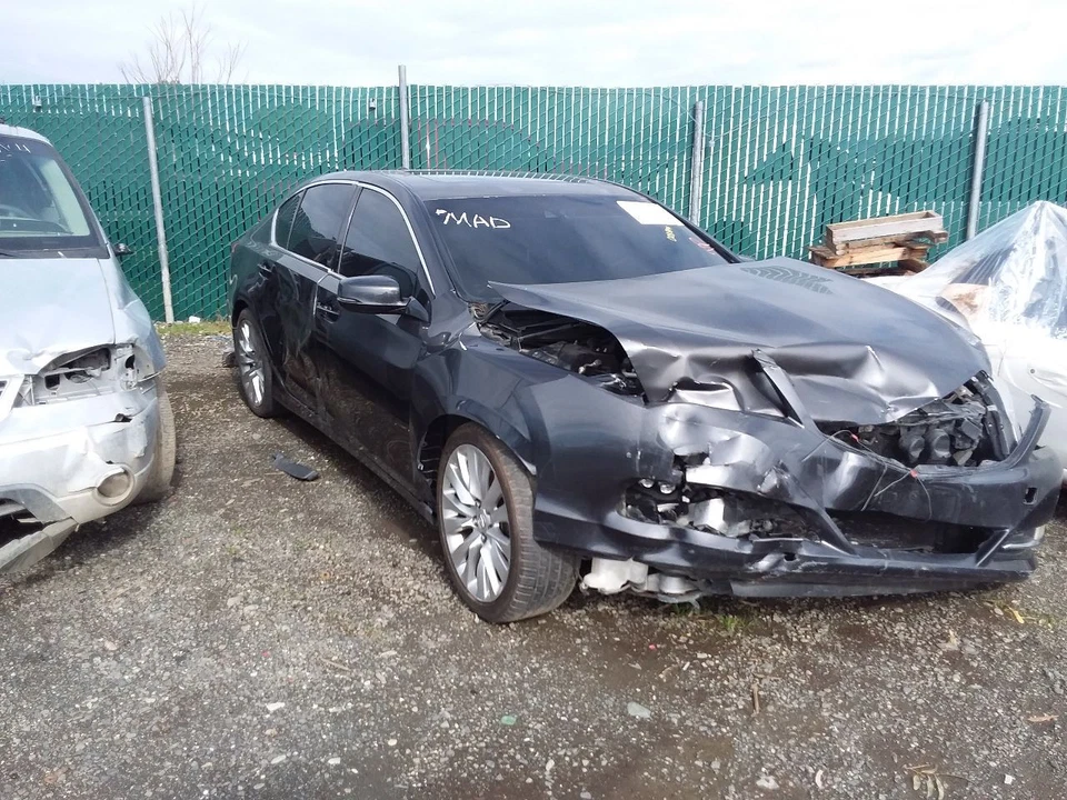 Guantera usada se adapta a: Acura Rlx 2014 grado A Foto 2 de 4