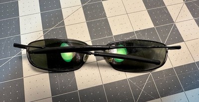 Oakley Whisker 1.0 Titanium Polished Black 05-715 ( Gen 1 ) RARE