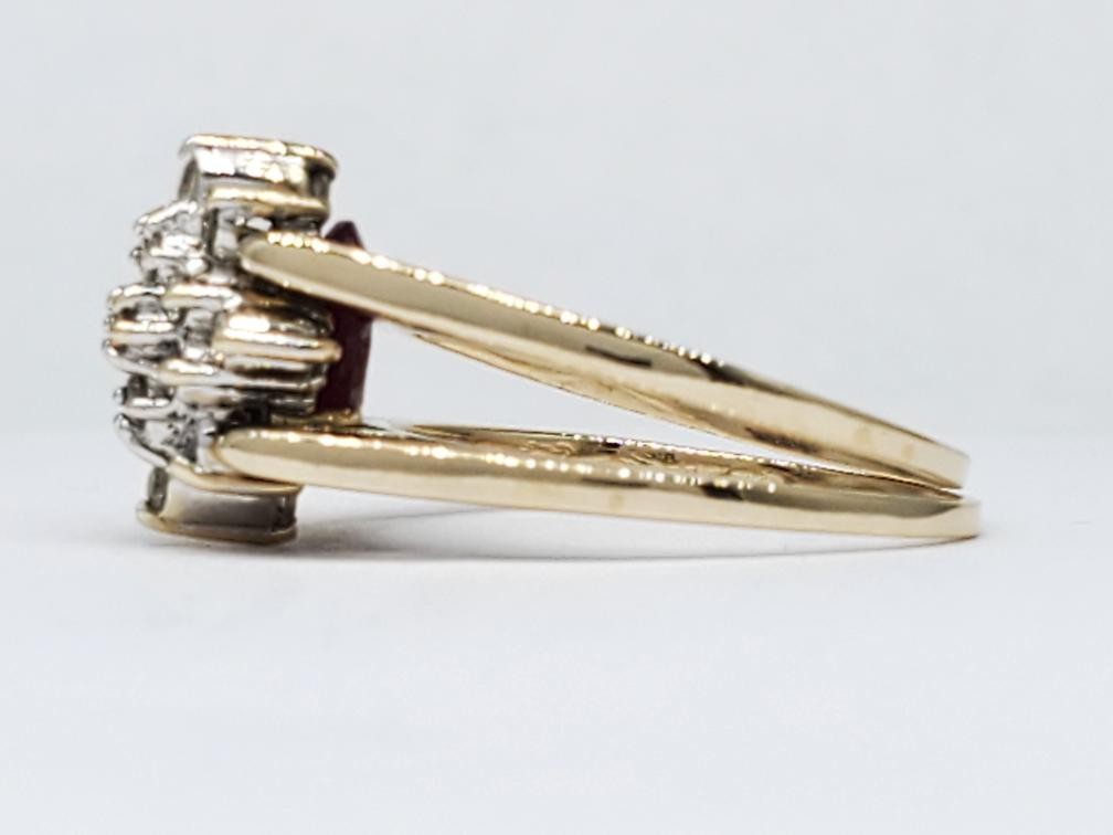 14K Solid Yellow Gold Ruby Diamond Flip Ring Size… - image 3