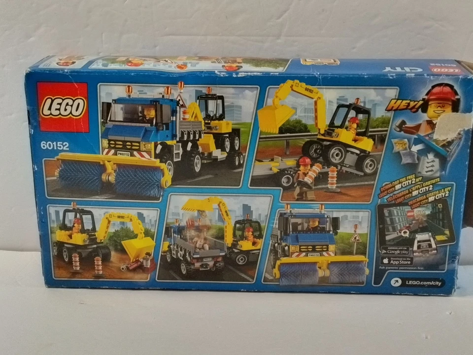 LEGO CITY 60152 SWEEPER & EXCAVATOR 299 PCS - BRAND NEW - OPEN BOX - Image 2 of 3