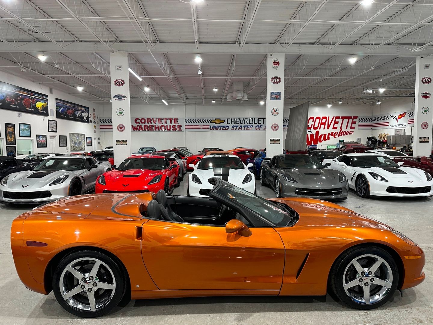 2007 [83U] Atomic Orange Metallic Tintcoat Chevrolet Corvette   | C6 Corvette Photo 8