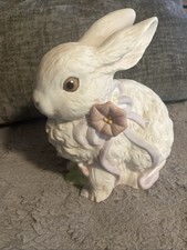 Vintage Enesco Bunny Rabbit w/Lilies/Ribbon, Porcelain/Ceramic Bisque, 5.5"tall