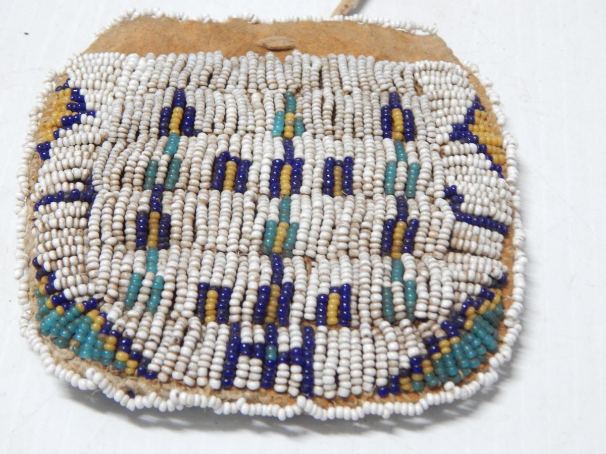 ANTIQUE c1870-90s SIOUX PLAINS INDIAN SINEW BEADED ON BUFFALO BOTH SIDES  POUCH