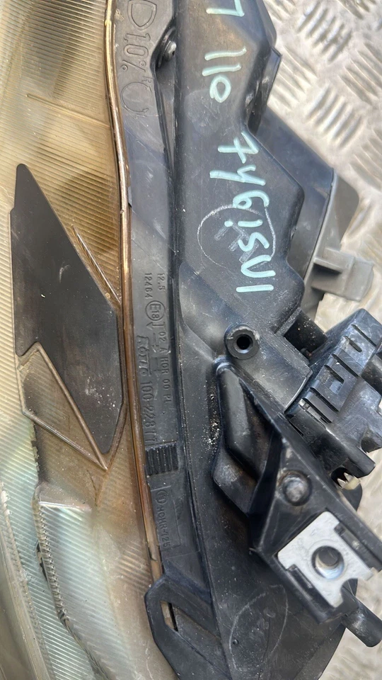 Faro Honda Insight 2011 lado izquierdo del pasajero 100-22877 Foto 4 de 4