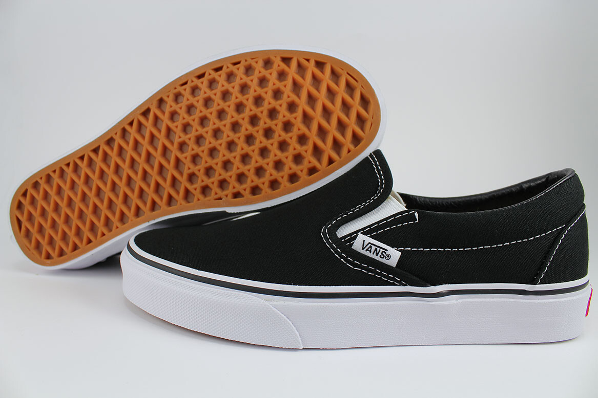 VANS CLASSIC SLIP-ON BLACK/WHITE 