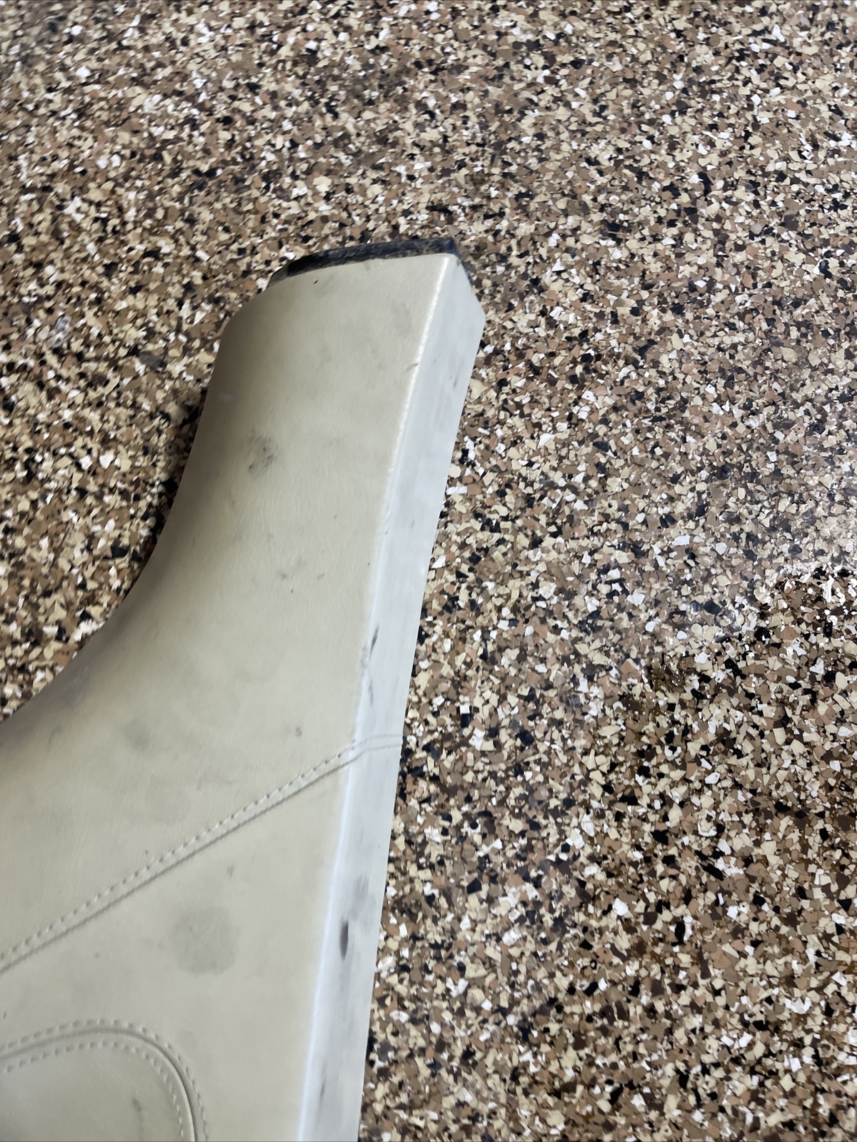 Rear Right Side Door Trim Kestrel Tan Tamo Ash OEM Aston Martin Rapide 2010