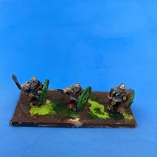 3 Vintage Toy Lead Painted Knights In Armor .5" Tall