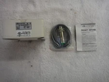 NIB c3Controls Proximity Switch 10-30VDC     IPS-N18TCS-ZCP11