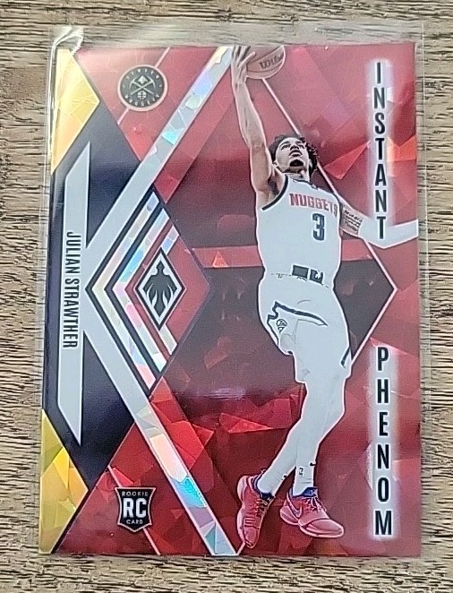 2023-24 Panini Phoenix #6 Julian Strawther RC Instant Phenom Red Cracked Ice